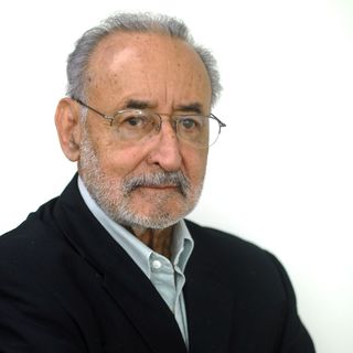 El Dr. Edelberto Torres Rivas es reconocido como el sociólogo centroamericano de mayor reputación en América Latina por su contribución al estudio crítico, con perspectiva regional del desarrollo de las sociedades de América Central. (Foto: http://www.plazapublica.com.gt)