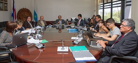 El Consejo Universitario le dio un mes de plazo a las partes para que realicen la negociación. (Foto: Andrea Jiménez)