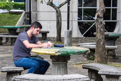 En el certamen pueden participar estudiantes de cualquier carrera que se imparta en la UCR. (Foto: Andrea Jiménez)