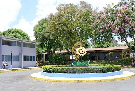 La propuesta define los recintos como extensiones de cada sede para apoyar las labores académicas de la UCR en sus regiones, donde se desarrollan actividades de docencia, investigación y acción social. (Foto: Archivo ODI)