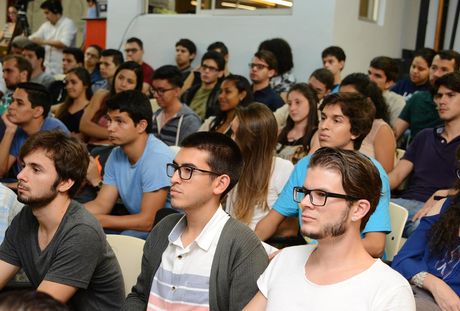 El paro activo supone la promoción de espacios de reflexión y análisis en todas las áreas del conocimiento. (Foto: Archivo ODI)