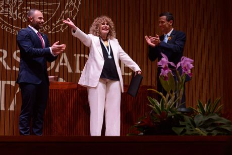 Gioconda Belli: Recibir el doctorado honoris causa de una universidad con tanto prestigio y de un país que admiro y quiero es un honor y gozo enorme. (Foto: Kattia Alvarado, Semanario Universidad)