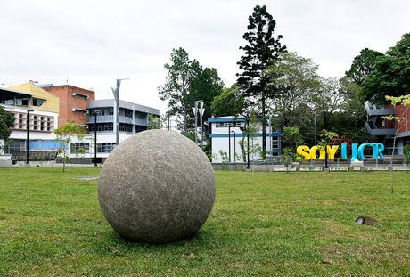 Como parte de las estrategias para fortalecer la identidad universitaria, el Consejo analizará la pertinencia de incluir este tema como una política general para el próximo quinquenio. (Foto: Archivo OCI)