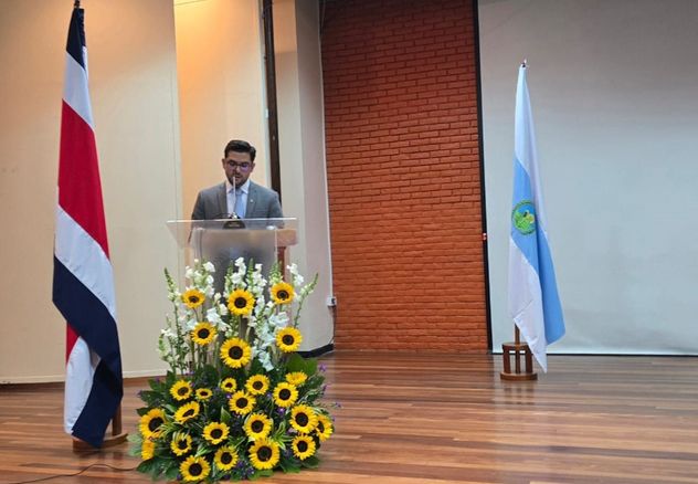 Puede acceder nuestro perfil en facebook o youtube para ver en su totalidad del vídeo de la conferencia impartida por el Dr. Jeffry Chinchilla Madrigal.(Foto: Andrea Jiménez, CU)