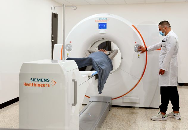 1- Primer paciente atendida por el laboratorio Ciclotrón PET-CT (Foto: Laura Rodríguez, OCI)